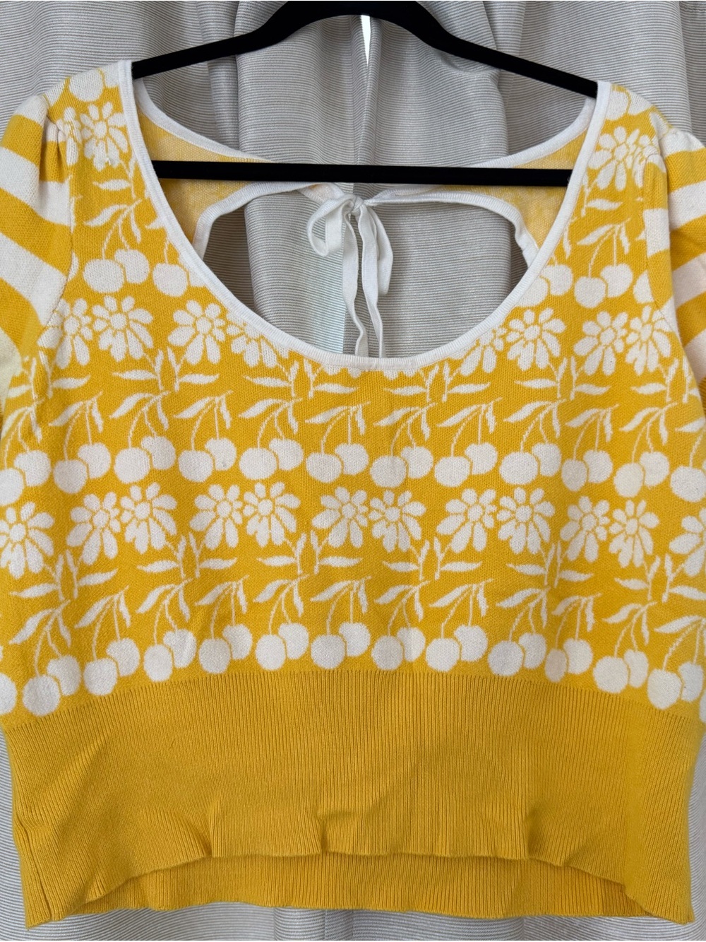 Anthropologie Yellow and White Floral Jacquard Scoop-Back Knit Top